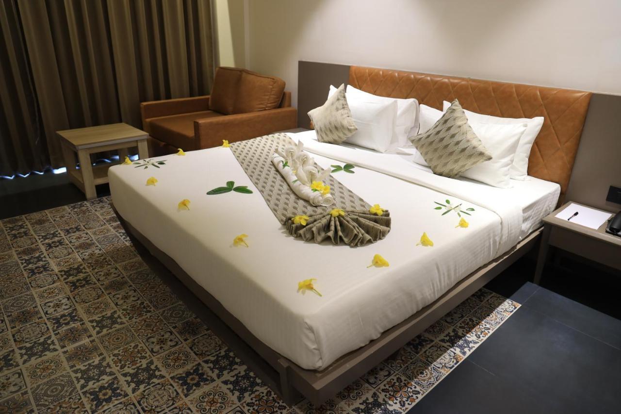 סילבאסה Krown Palace Resort מראה חיצוני תמונה