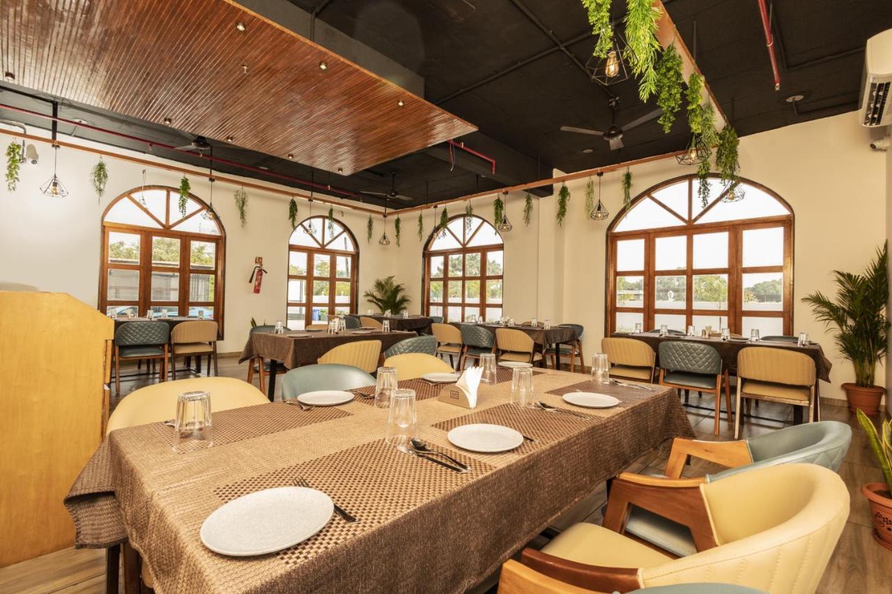 סילבאסה Krown Palace Resort מראה חיצוני תמונה