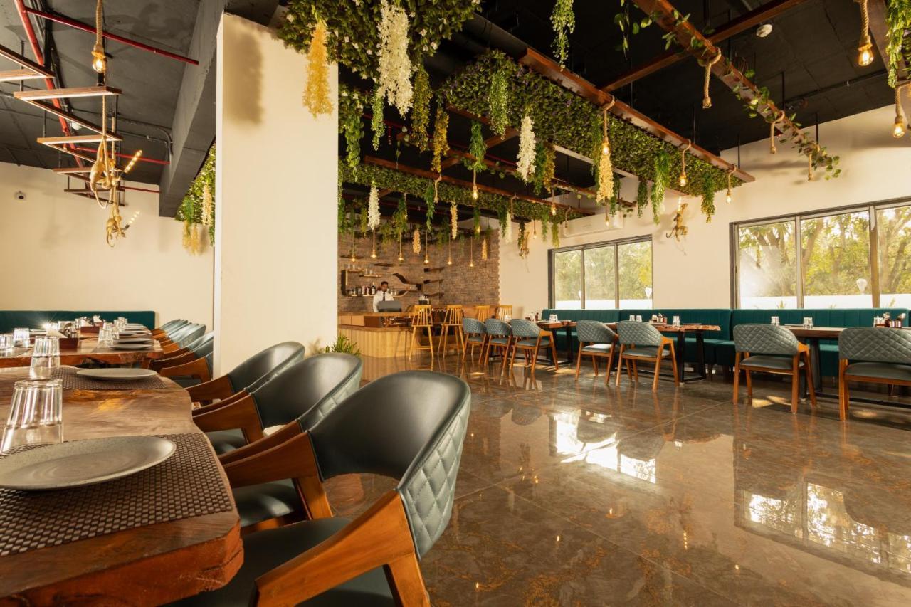 סילבאסה Krown Palace Resort מראה חיצוני תמונה