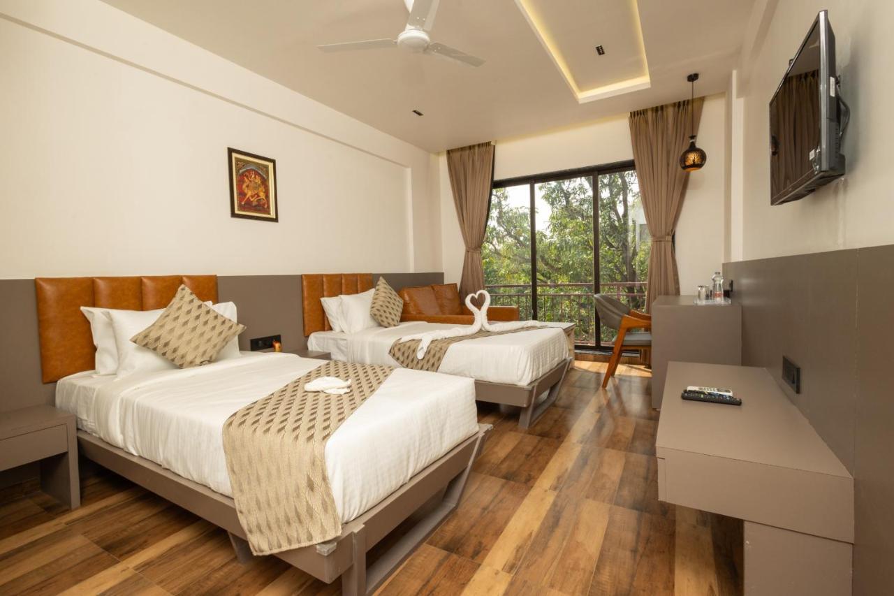 סילבאסה Krown Palace Resort מראה חיצוני תמונה