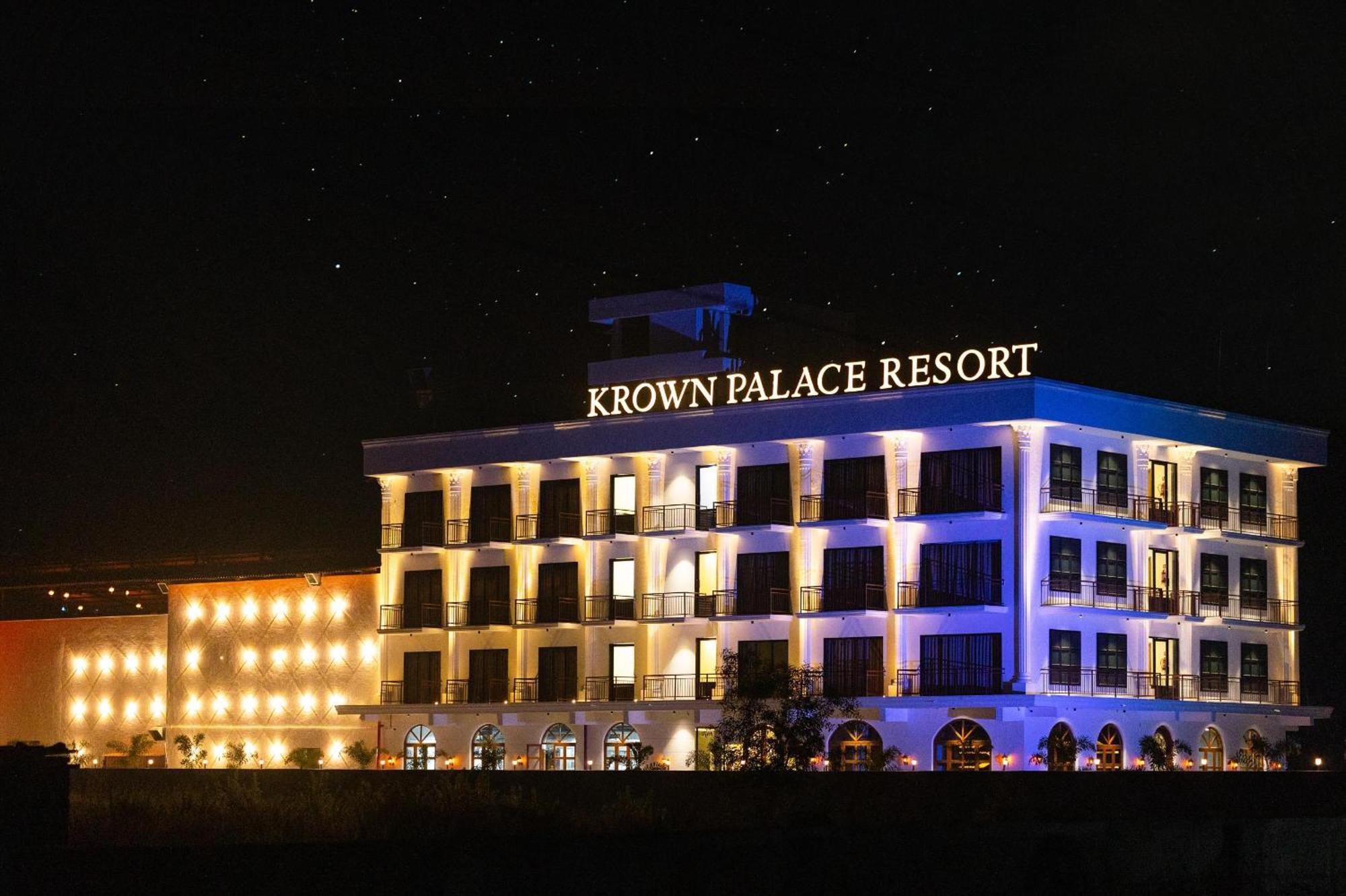 סילבאסה Krown Palace Resort מראה חיצוני תמונה