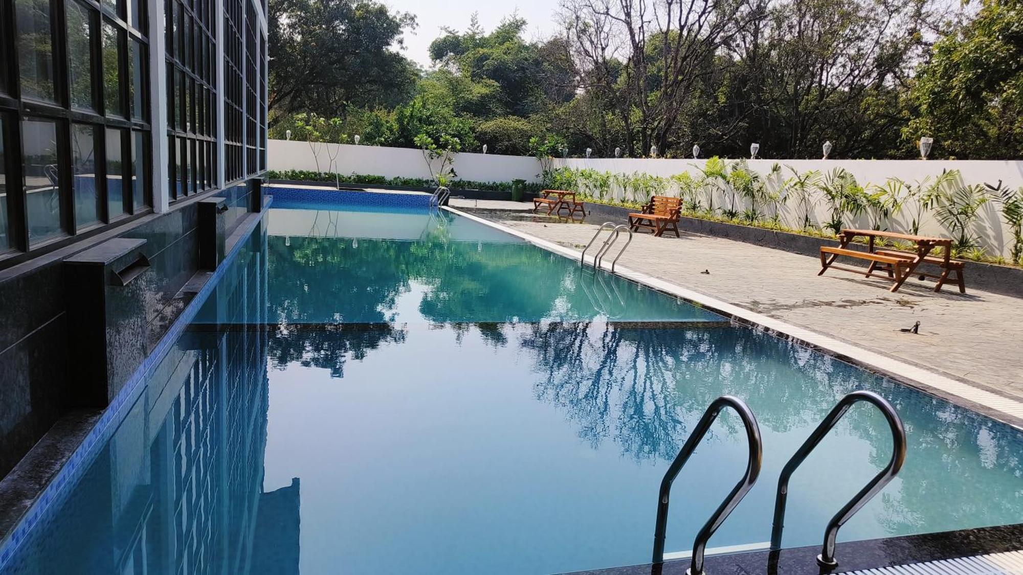 סילבאסה Krown Palace Resort מראה חיצוני תמונה